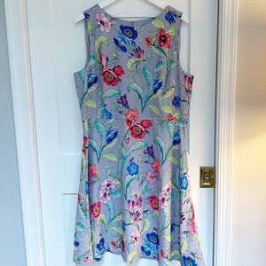 Ann Taylor Gray Floral Fit & Flare Dress
